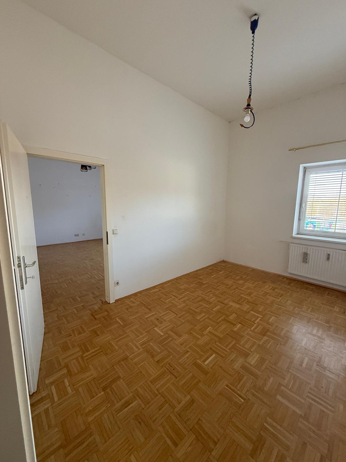 Miniaturansicht 3