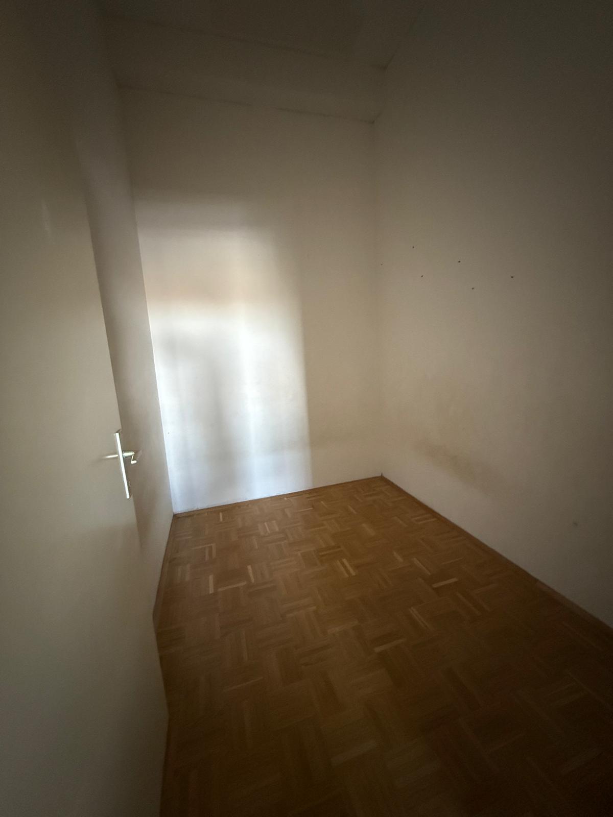 Miniaturansicht 4